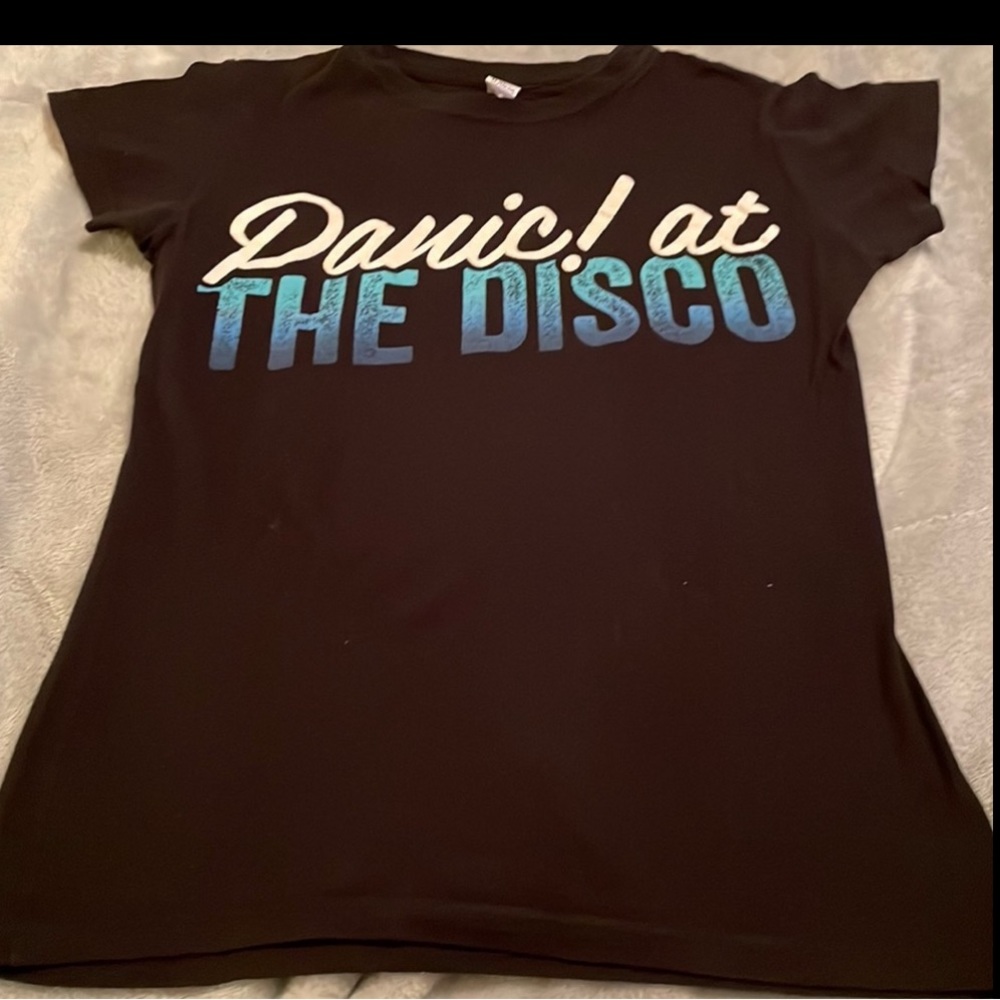 PANIC AT THE DISCO black T-shirt, size small.